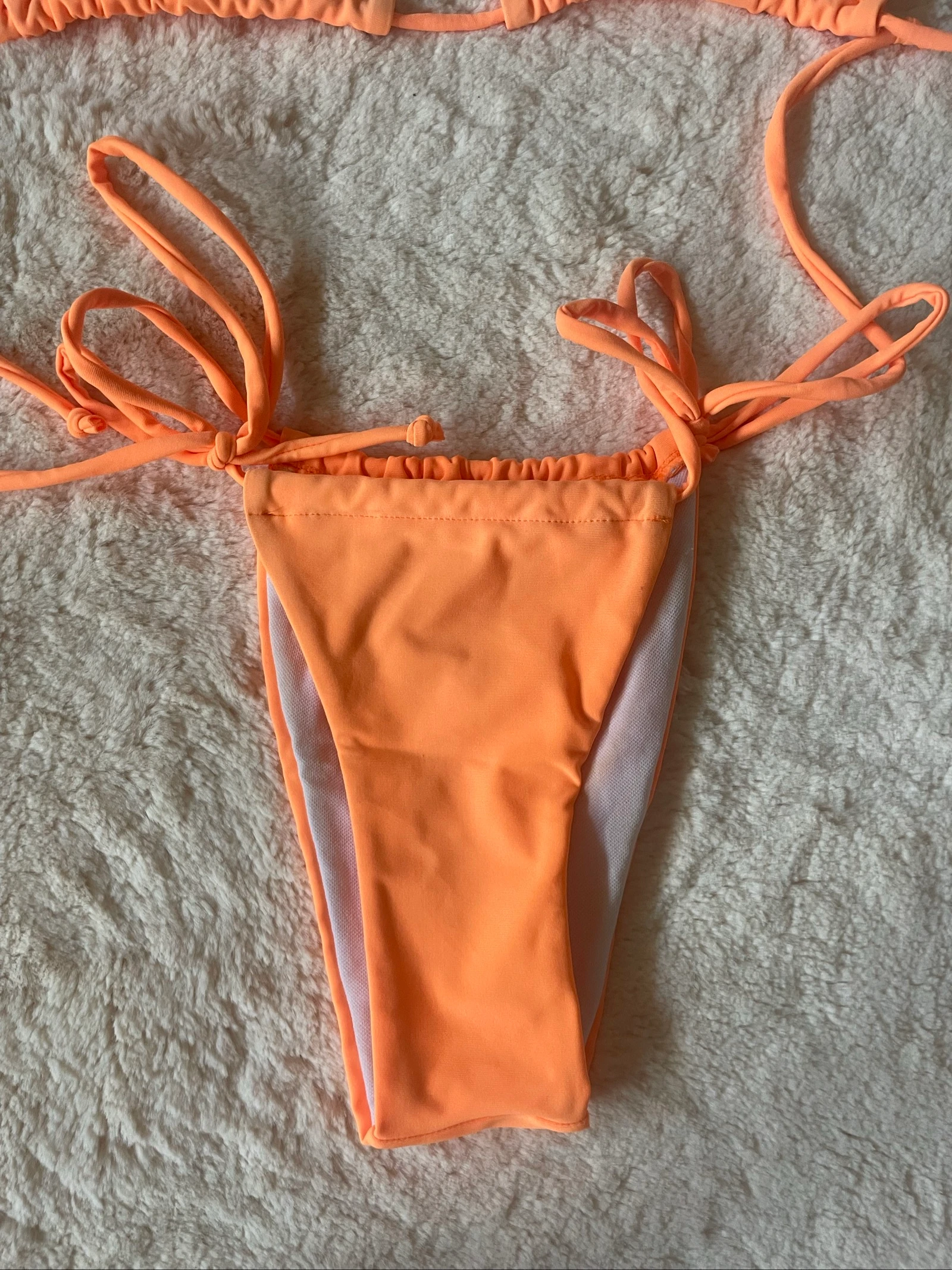 Neon orange bikini – photo 4